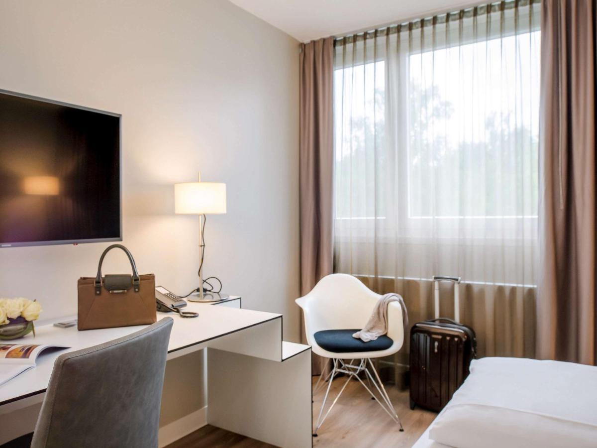 Hotel Congress Mercure An Der Messe 4*