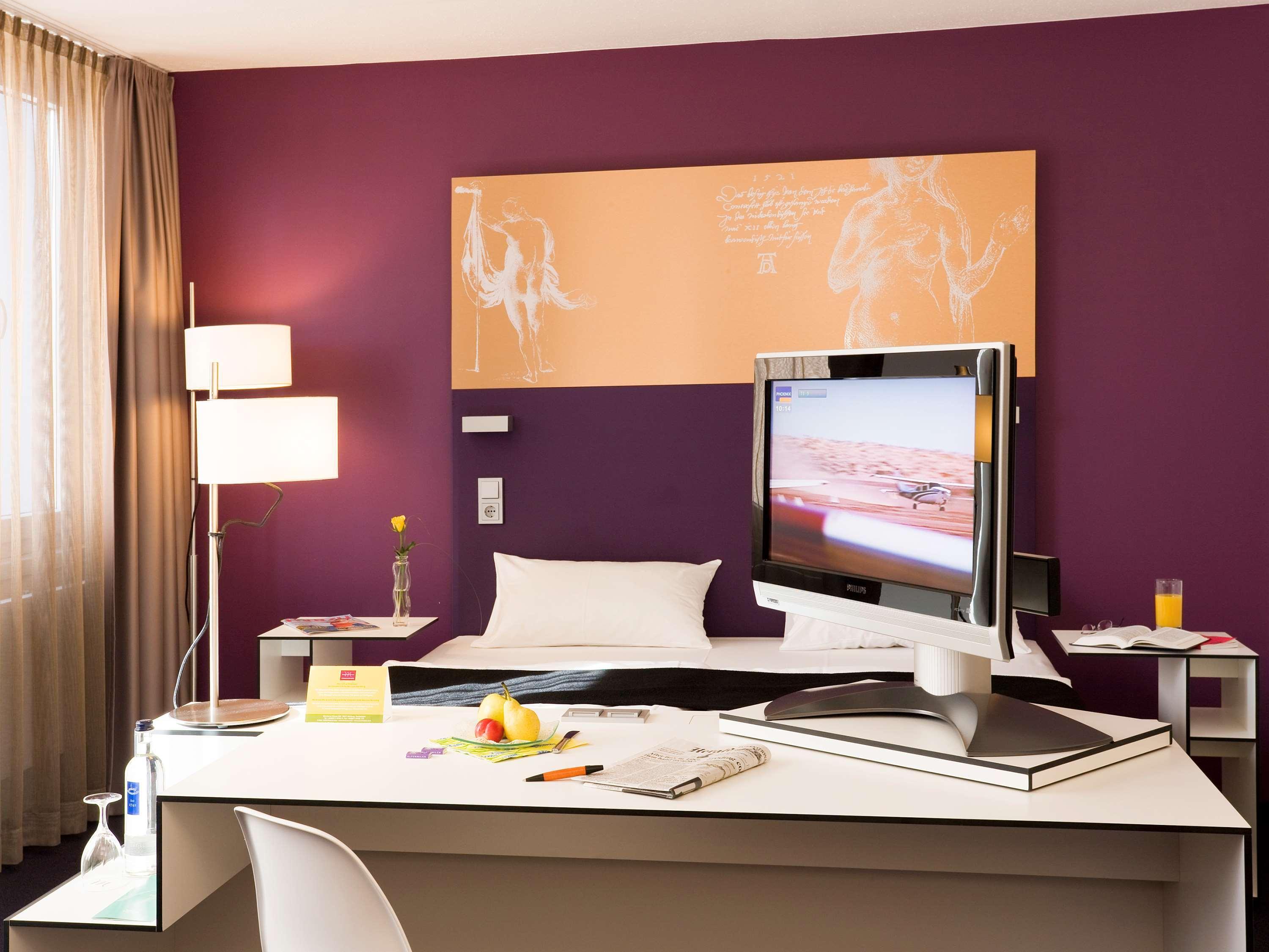 Congress Mercure An Der Messe Hotel 4*
